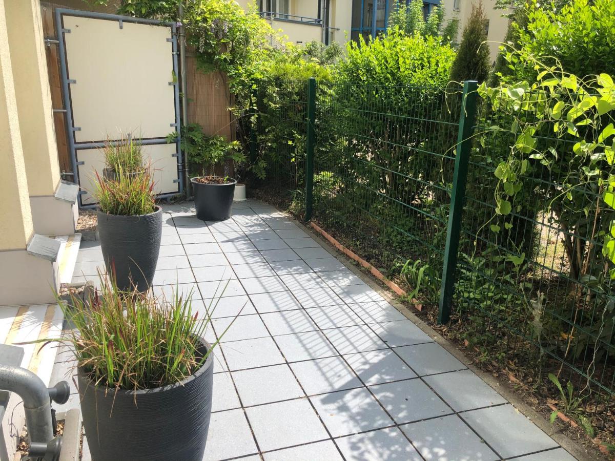 Sonnige Wohnung Im Zentrum Mit Terrasse U Tiefgarage - Netflix & Prime Leipzig Eksteriør billede