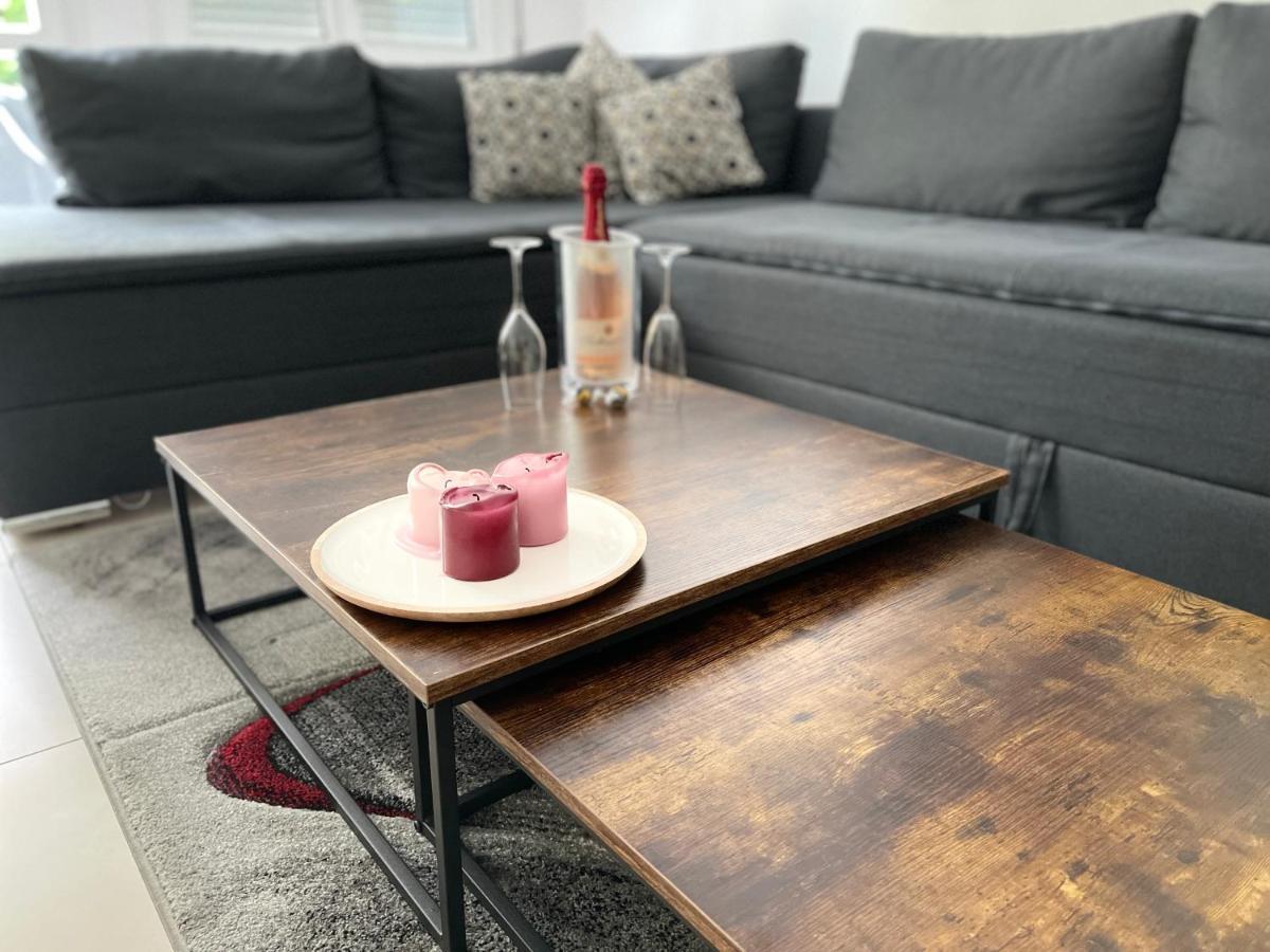 Sonnige Wohnung Im Zentrum Mit Terrasse U Tiefgarage - Netflix & Prime Leipzig Eksteriør billede