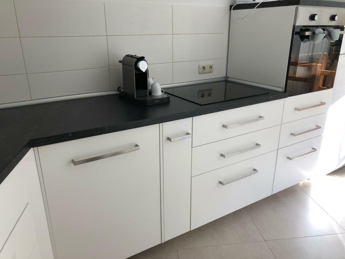 Sonnige Wohnung Im Zentrum Mit Terrasse U Tiefgarage - Netflix & Prime Leipzig Eksteriør billede