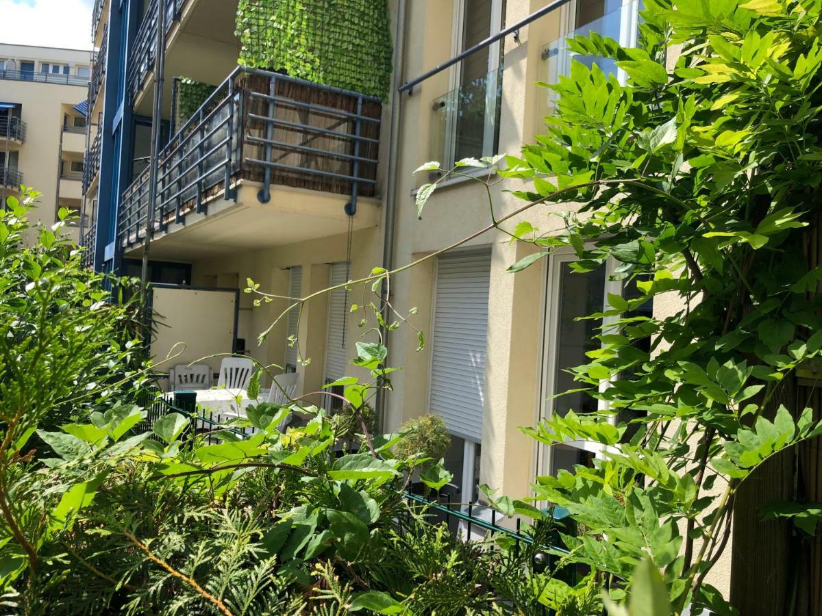 Sonnige Wohnung Im Zentrum Mit Terrasse U Tiefgarage - Netflix & Prime Leipzig Eksteriør billede